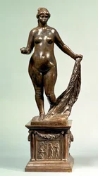 Mała Wenus (stojąca) (lit. E, nakład 8 sztuk, odlew Valsuani) (brąz)